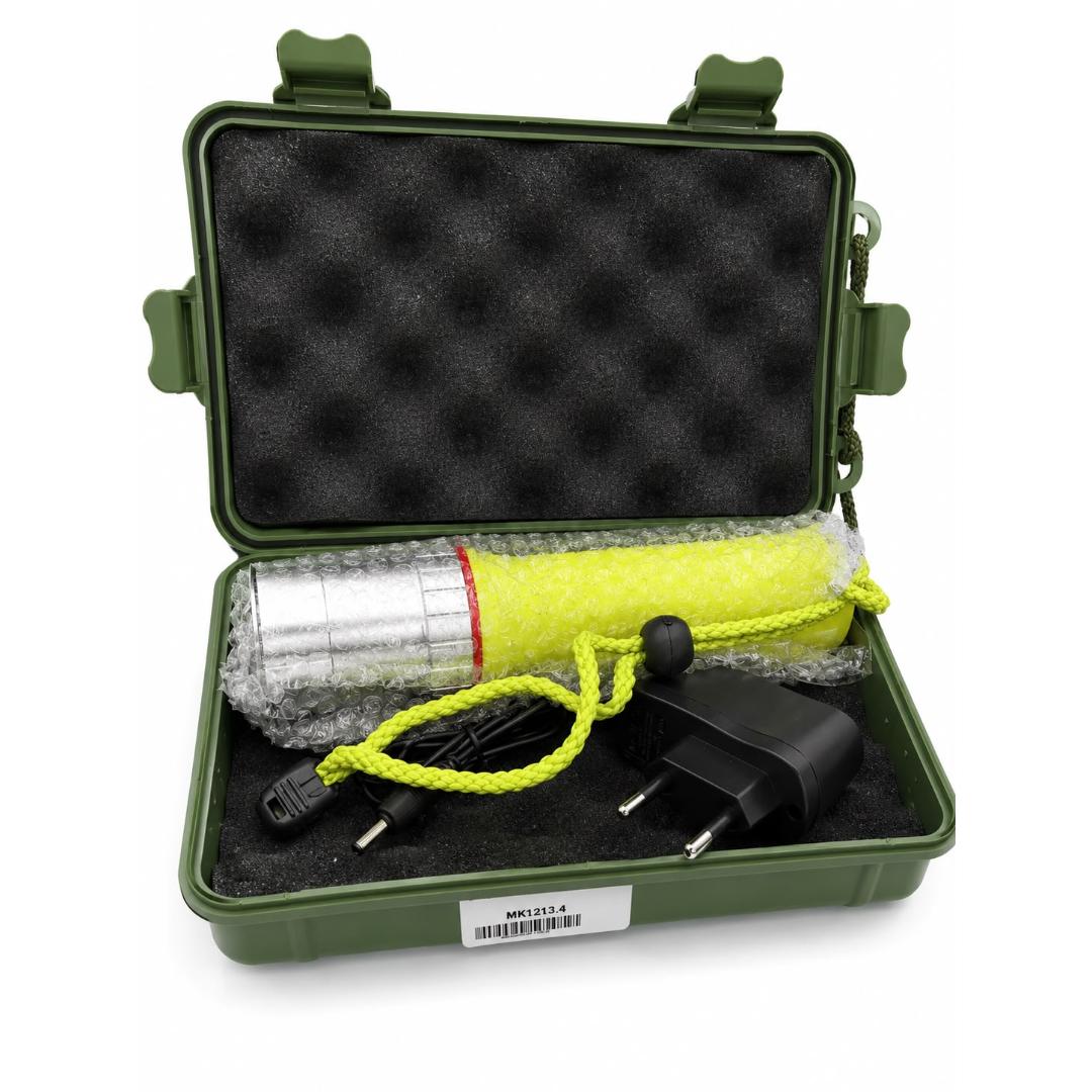 RECHARGEABLE DIVING FLASHLIGHT